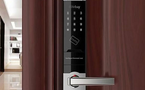 深圳汽車開(kāi)鎖需要多少錢